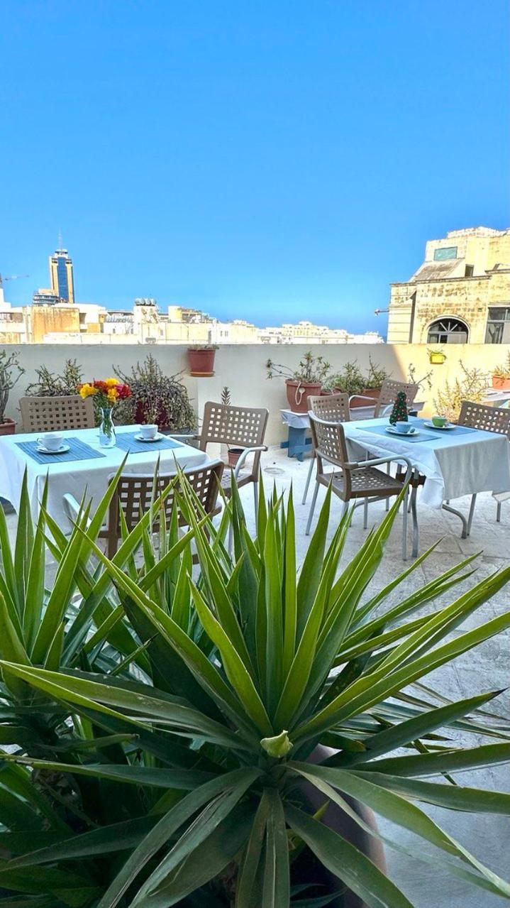 Malta Crown Guesthouse San Giuliano Esterno foto